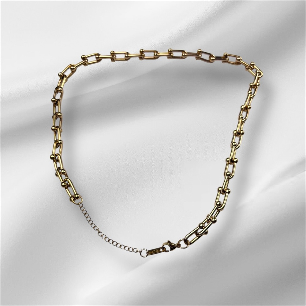 Elegant Gold Chain Necklace Bracelet Set 31$